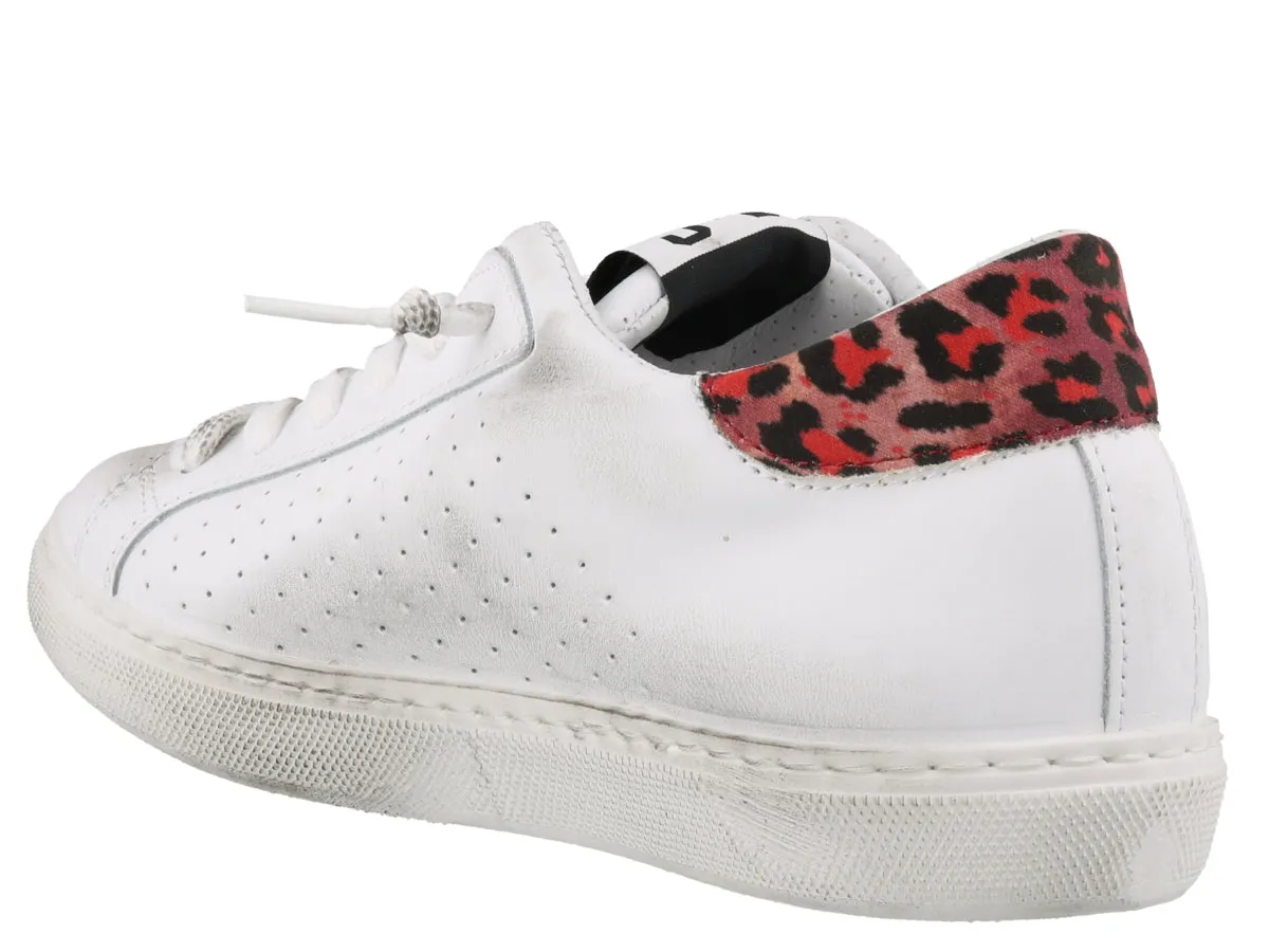 2Star Distressed Sneakers