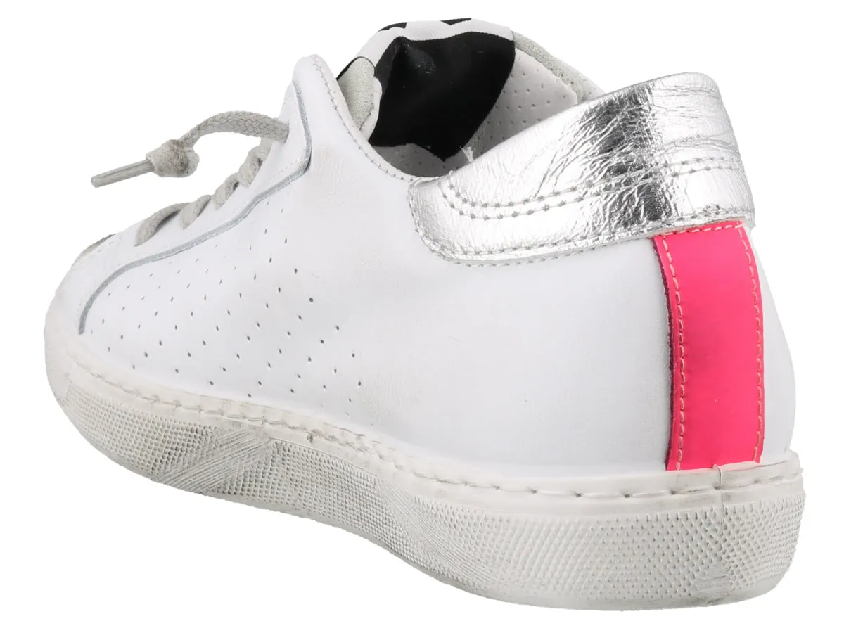 2Star Distressed Sneakers
