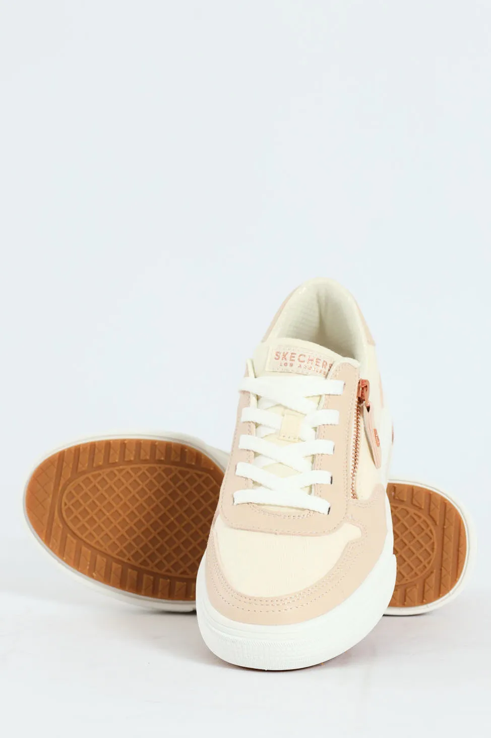 Arch Fit Arcade Sneaker - Off White